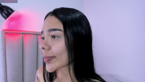 Cris  online show from April 9, 2026, 2:44 am