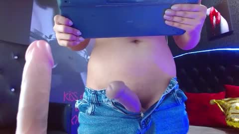 Snapshot of valery_meer_ chatting on December 6, 2024, 6:06 pm Valeria online show from December 6, 2024, 6:06 pm