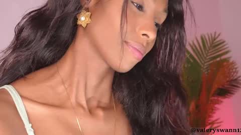 Valery swan1 online show from October 4, 2025, 4:21 am