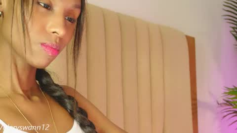 Snapshot of valery_swan1 chatting on May 31, 2026, 6:53 am Valery swan1 online show from May 31, 2026, 6:53 am