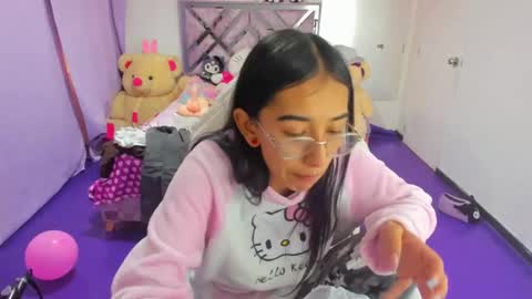 Snapshot of valery_taylor_1 chatting on July 1, 2026, 12:29 pm valery online show from July 1, 2026, 12:29 pm