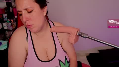 Snapshot of valeryadams_1 chatting on May 2, 2026, 3:00 am valery adams online show from May 2, 2026, 3:00 am