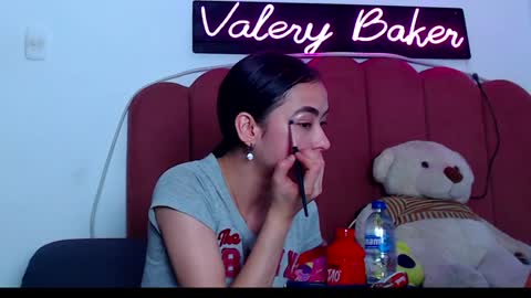 B V Naughty online show from December 14, 2024, 11:01 pm