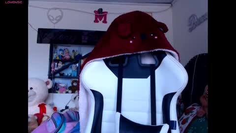 B V Naughty online show from November 11, 2025, 6:41 pm