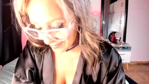 Snapshot of valeryblue chatting on July 2, 2026, 1:16 am Valery Blue online show from July 2, 2026, 1:16 am