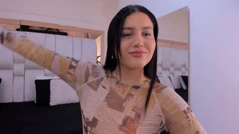 valerycooper23 online show from December 18, 2025, 7:09 pm