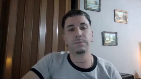 valizero online show from December 21, 2025, 1:46 am