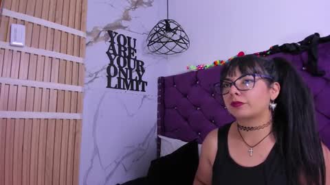 Valkiria and Dione online show from March 16, 2026, 7:18 pm