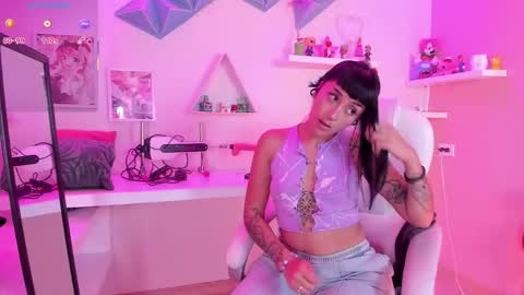 Snapshot of valkiria_ponce chatting on April 21, 2026, 4:30 am Valkiria online show from April 21, 2026, 4:30 am