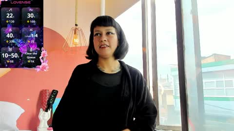 Valki  online show from April 12, 2026, 2:44 pm