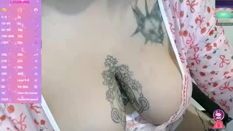 Snapshot of valky_amy chatting on May 23, 2026, 8:07 am valky_amy online show from May 23, 2026, 8:07 am