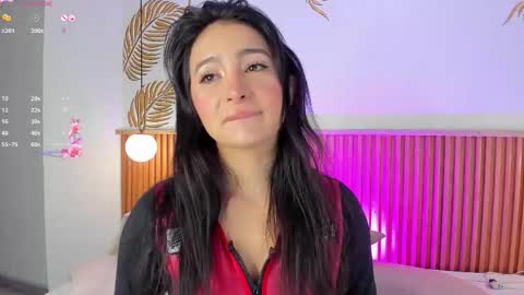 valleriie_ online show from November 29, 2025, 3:37 pm