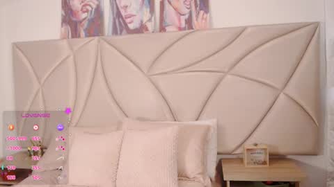 Vallery online show from January 24, 2025, 5:32 pm