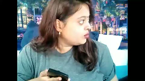 indianvalvet priya is back online show from January 3, 2025, 5:39 am