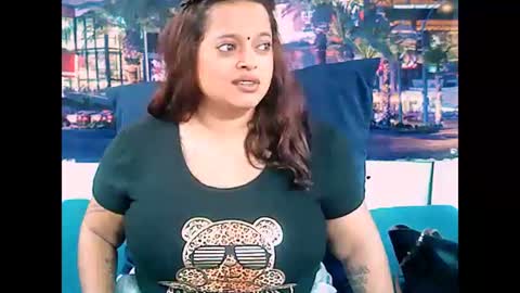 indianvalvet priya is back online show from January 4, 2025, 5:27 am