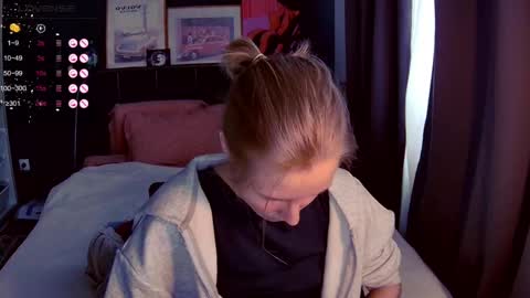 originally accaunt on cb - valorant girl   nude show - only pvt. online show from May 27, 2026, 1:41 pm