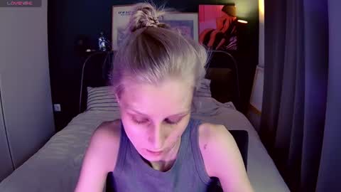 Snapshot of valorant_baby chatting on June 20, 2026, 6:11 pm originally accaunt on cb - valorant girl nude show - only pvt. online show from June 20, 2026, 6:11 pm