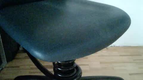 valoryys online show from October 23, 2025, 7:40 am