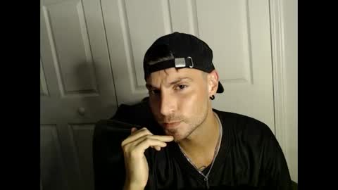 Tristan online show from April 23, 2026, 5:08 am