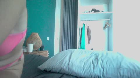 valure_lera online show from February 11, 2025, 9:20 am