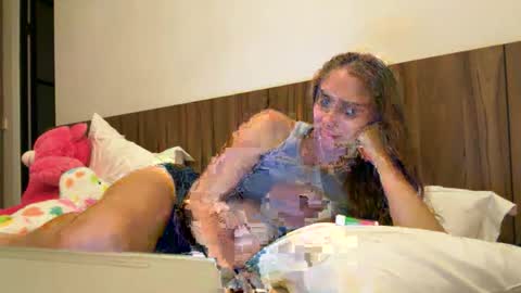 valure_lera online show from December 16, 2025, 11:26 am