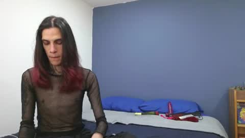Snapshot of vamp_noah chatting on July 25, 2026, 8:17 pm Vamp Noah and Dan online show from July 25, 2026, 8:17 pm