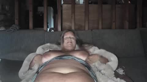 Snapshot of vampwoman chatting on January 23, 2025, 8:36 am vampwoman online show from January 23, 2025, 8:36 am