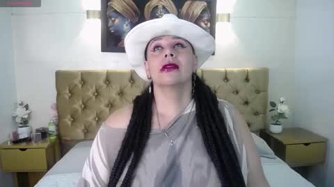 Snapshot of vampy_bael chatting on October 25, 2025, 8:03 pm Vampy Bael online show from October 25, 2025, 8:03 pm