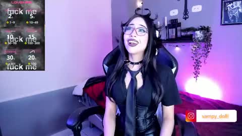vampy_dolll online show from June 10, 2026, 9:57 pm