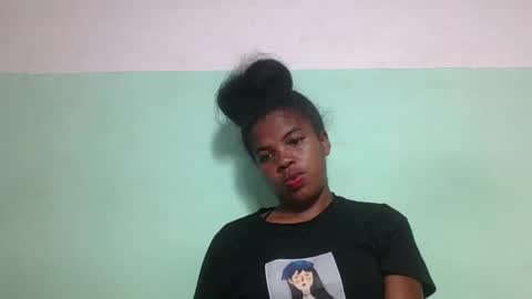 vanafiry online show from February 5, 2025, 7:50 am