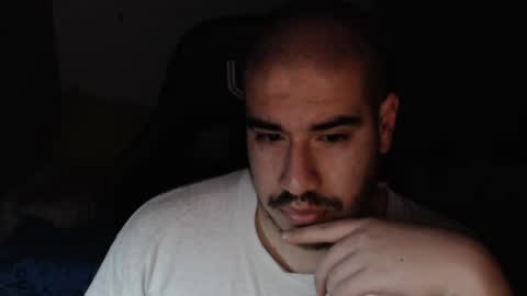 Snapshot of vancoserx111 chatting on July 15, 2026, 8:41 am vancoserx111 online show from July 15, 2026, 8:41 am