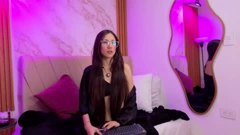 Snapshot of vane_coral chatting on February 9, 2026, 11:14 am vane_coral online show from February 9, 2026, 11:14 am