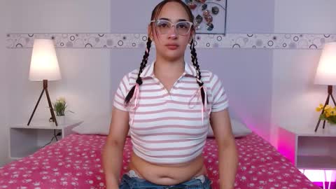 Vane  online show from November 5, 2025, 3:50 am