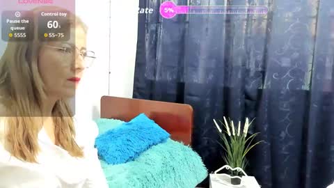 Vanesa online show from October 20, 2025, 12:16 pm