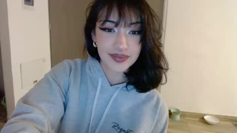 Snapshot of vanesaafoxx chatting on January 5, 2026, 10:46 pm Vans online show from January 5, 2026, 10:46 pm