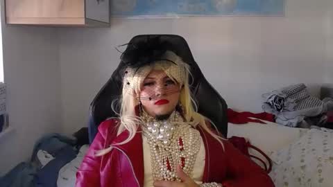 Snapshot of vanesacrossri chatting on October 19, 2025, 7:09 am vanesacrossri online show from October 19, 2025, 7:09 am