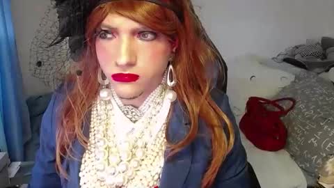 Snapshot of vanesacrossri chatting on October 29, 2025, 9:22 am vanesacrossri online show from October 29, 2025, 9:22 am