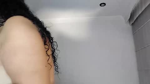 Snapshot of vanesam chatting on February 22, 2026, 4:05 pm vanessa and samantha online show from February 22, 2026, 4:05 pm