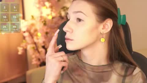 Snapshot of vanessa__lui chatting on February 22, 2026, 3:54 pm Vanessa online show from February 22, 2026, 3:54 pm