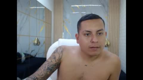 Snapshot of vanessa_f chatting on May 4, 2026, 6:59 pm vanessa online show from May 4, 2026, 6:59 pm