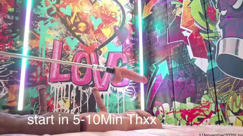  Vanessa  online show from November 11, 2025, 3:34 pm