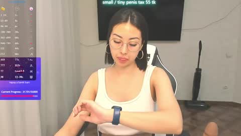 Snapshot of vanessa_sxy chatting on May 3, 2026, 6:14 pm Vanessa online show from May 3, 2026, 6:14 pm