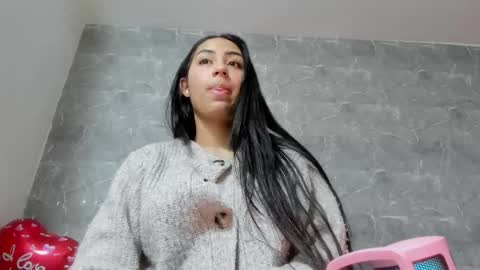 vanessaadol online show from February 26, 2025, 8:37 am