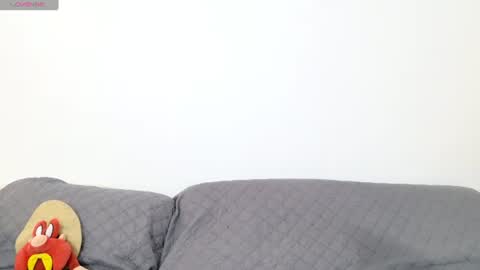 vanessaadol online show from July 15, 2026, 9:14 am