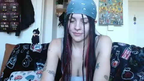 Snapshot of vanessaandadam chatting on October 26, 2025, 5:52 pm vanessaandadam online show from October 26, 2025, 5:52 pm