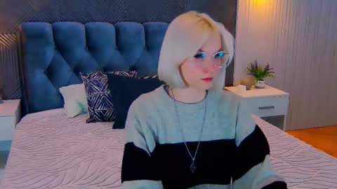 Snapshot of vanessaaustin chatting on February 21, 2026, 2:40 pm Vanessa online show from February 21, 2026, 2:40 pm