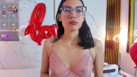 Vanessa online show from February 7, 2026, 7:39 pm