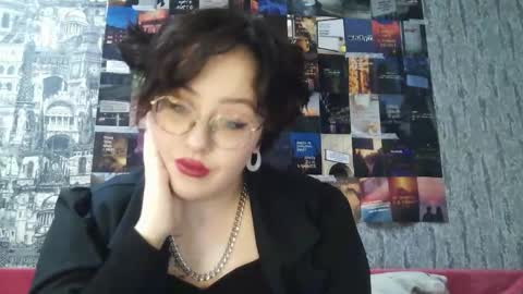 Snapshot of vanessashadow chatting on October 28, 2025, 3:47 pm vanessashadow online show from October 28, 2025, 3:47 pm