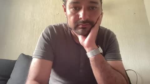 Snapshot of vangelux chatting on June 25, 2026, 7:18 pm Arcangel online show from June 25, 2026, 7:18 pm