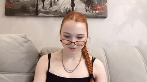 Snapshot of vaniaafzal chatting on May 21, 2026, 4:14 pm Vania online show from May 21, 2026, 4:14 pm